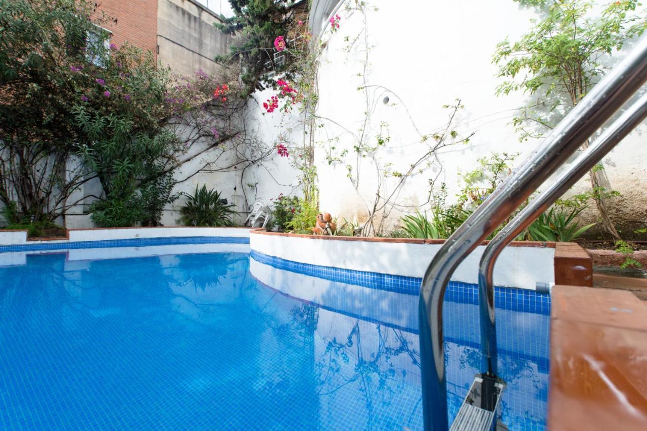 Casa Vilaro Park Guell Βαρκελώνη Εξωτερικό φωτογραφία